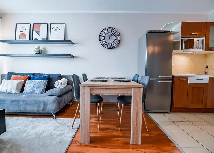 Апартаменты Citystay Nadmorski Marina Primore Karawela